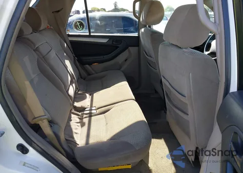 2004 Toyota 4Runner Sr5 V6 z USA, uszkodzony, nr VIN JTEBU14R340037122